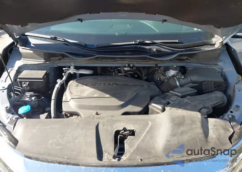 2023 Honda Odyssey Elite z USA, uszkodzony, nr VIN 5FNRL6H96PB072045